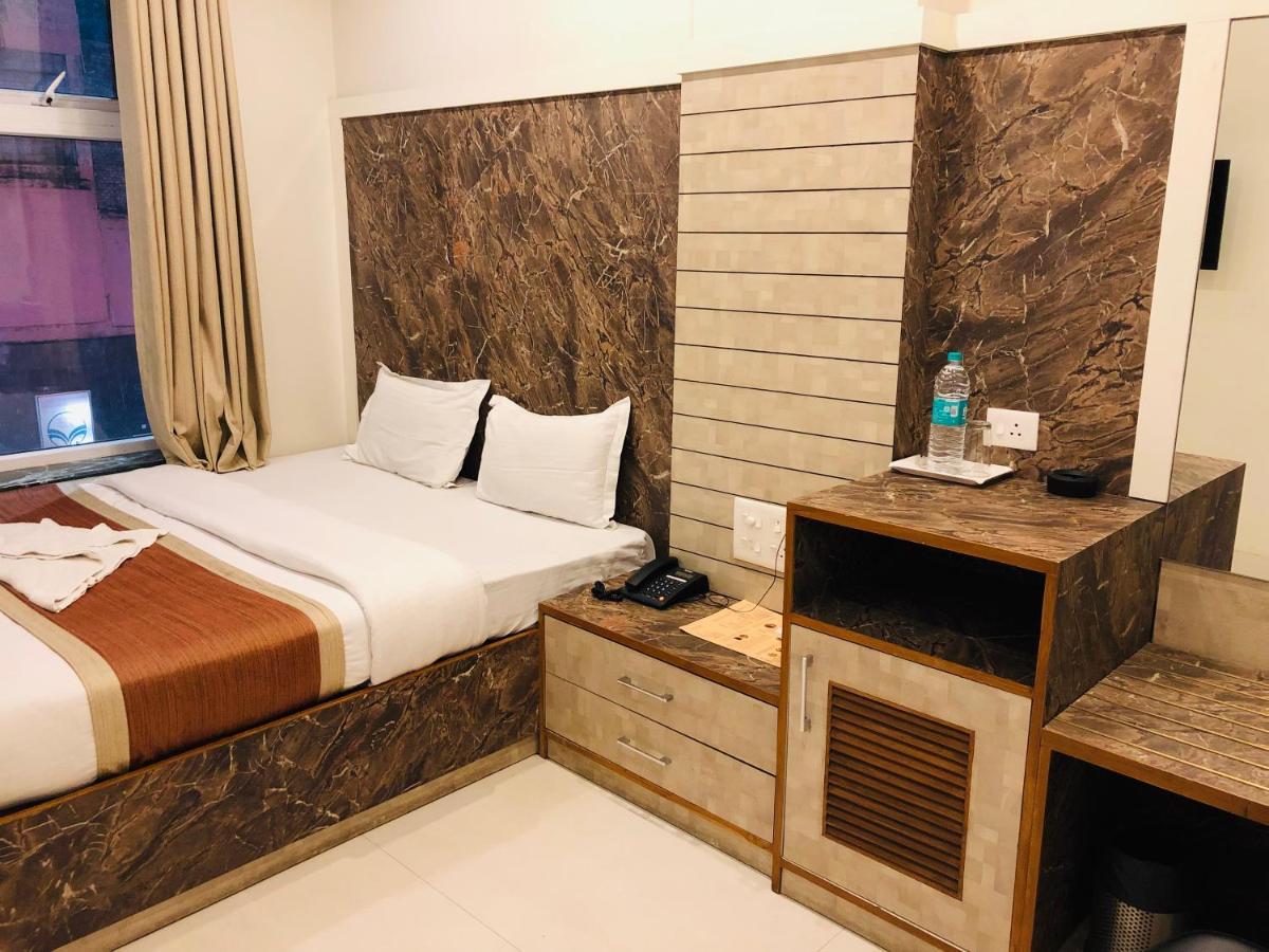 Motimahal Inn Haldwāni エクステリア 写真