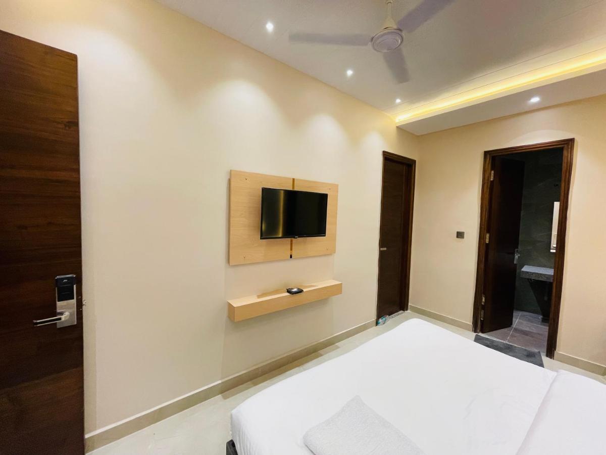 Motimahal Inn Haldwāni エクステリア 写真